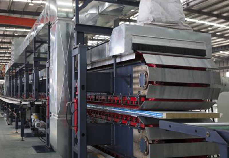 聚氨酯复合板生产线